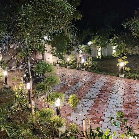 Gc Farms Βίλα Ayodhya Εξωτερικό φωτογραφία